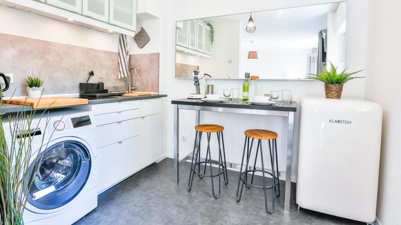 Studio Hirsch56 - Zentral-Ruhig-Terrasse-Netflix 卡尔斯鲁厄 外观 照片